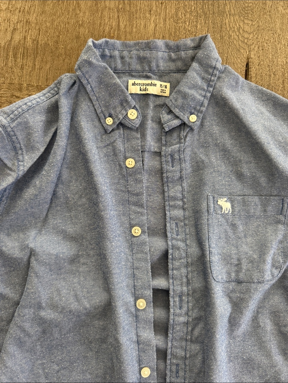 abercrombie kids chambray blue button-down shirt